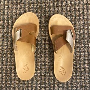 Olukai womens sandals. Size 7.